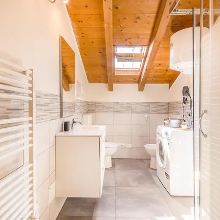 Stazione A 200m - Centro - Easy Apartmán *