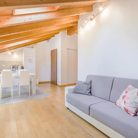 Stazione A 200m - Centro - Easy Parma