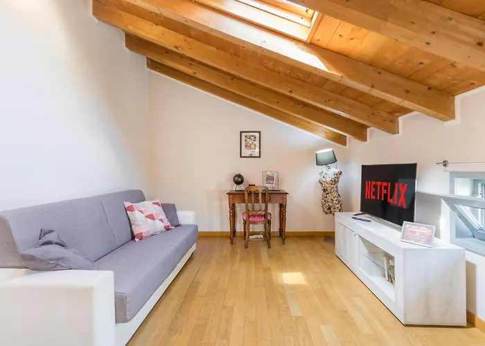 Stazione A 200m - Centro - Easy Apartament Parma